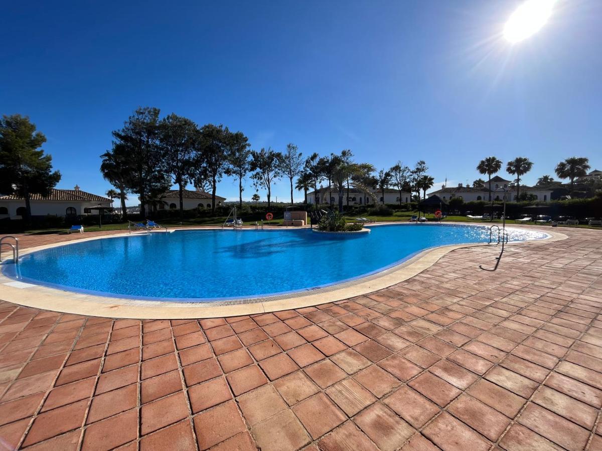 Puerto De La Duquesa Minimum 3 Nuits Apartment Manilva Bagian luar foto