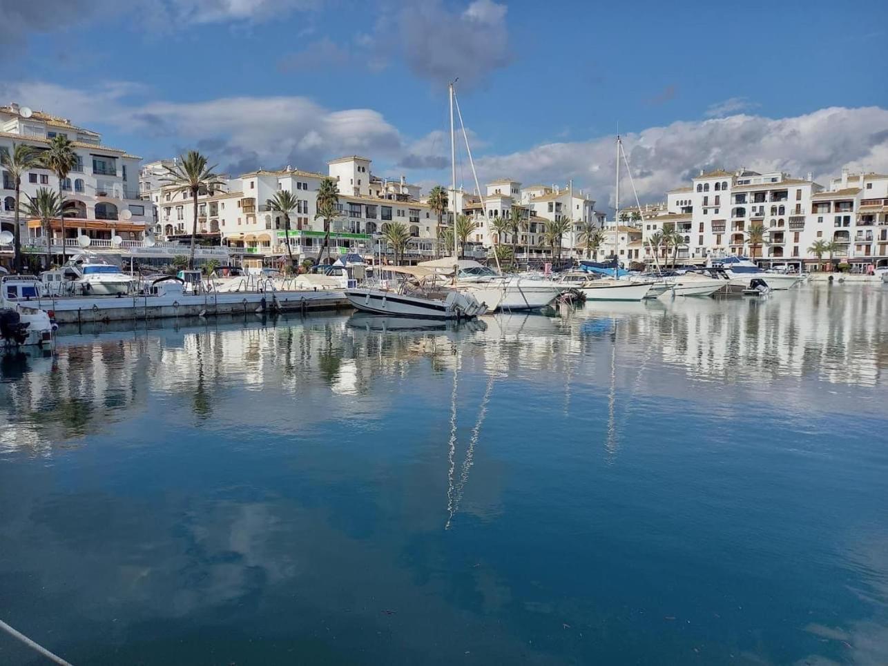 Puerto De La Duquesa Minimum 3 Nuits Apartment Manilva Bagian luar foto